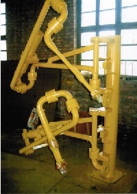 河北石家莊客戶定制采購的一批AL2543型汽車底部裝卸臂鶴管，已發(fā)往使用現(xiàn)場(chǎng)(1)