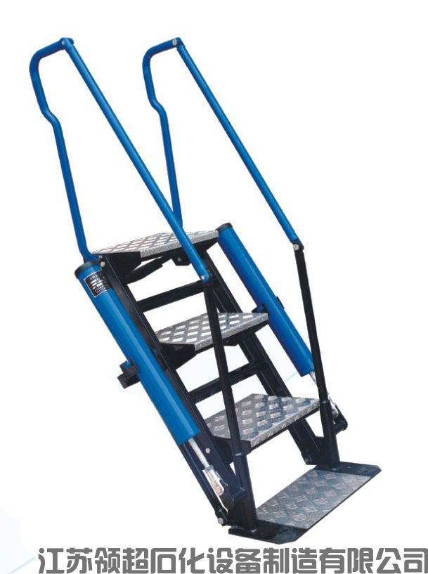 廣西南寧客戶定制采購(gòu)的一批折疊式活動(dòng)梯已通過(guò)物流發(fā)往使用現(xiàn)場(chǎng)(1) 廣西南寧客戶定制采購(gòu)的一批折疊式活動(dòng)梯已通過(guò)物流發(fā)往使用現(xiàn)場(chǎng)(1)